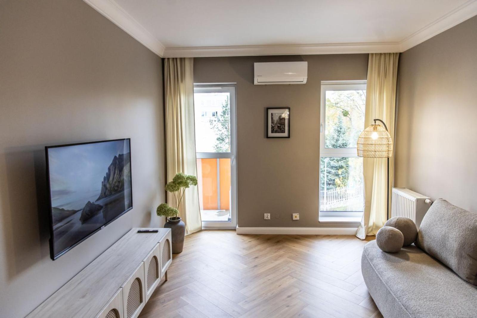 Solar Apartments I Stare Miasto 10Min I Priv Parking Free I Winda I Balkon Stary Toruń Kültér fotó